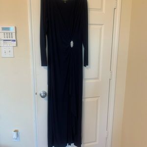 Beautiful rich navy blue dress!